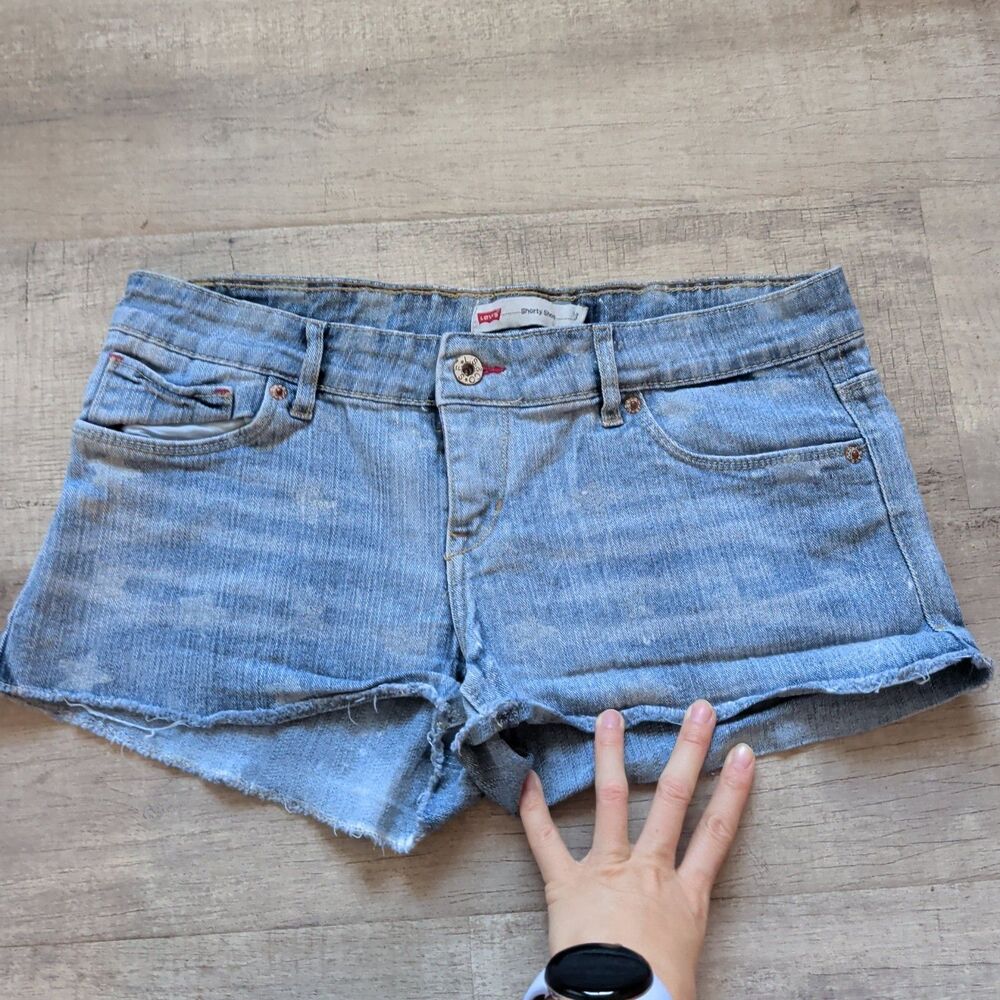 Levi Strauss & Co. Women's Shorty Short Denim Cutoff Shorts Light Wash Size 13